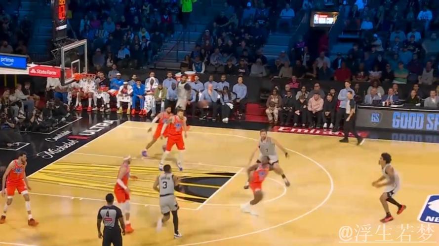 文班亚马归来助马刺力克雷霆